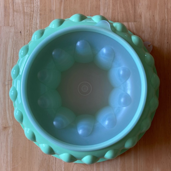 Vintage green Tupperware mold with 3 Jello recipe books from 1927, 1932, 1952 - Picture 2 of 14